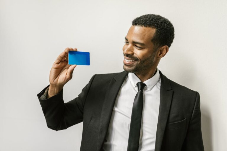 How to use automatic savings accounts to build wealth